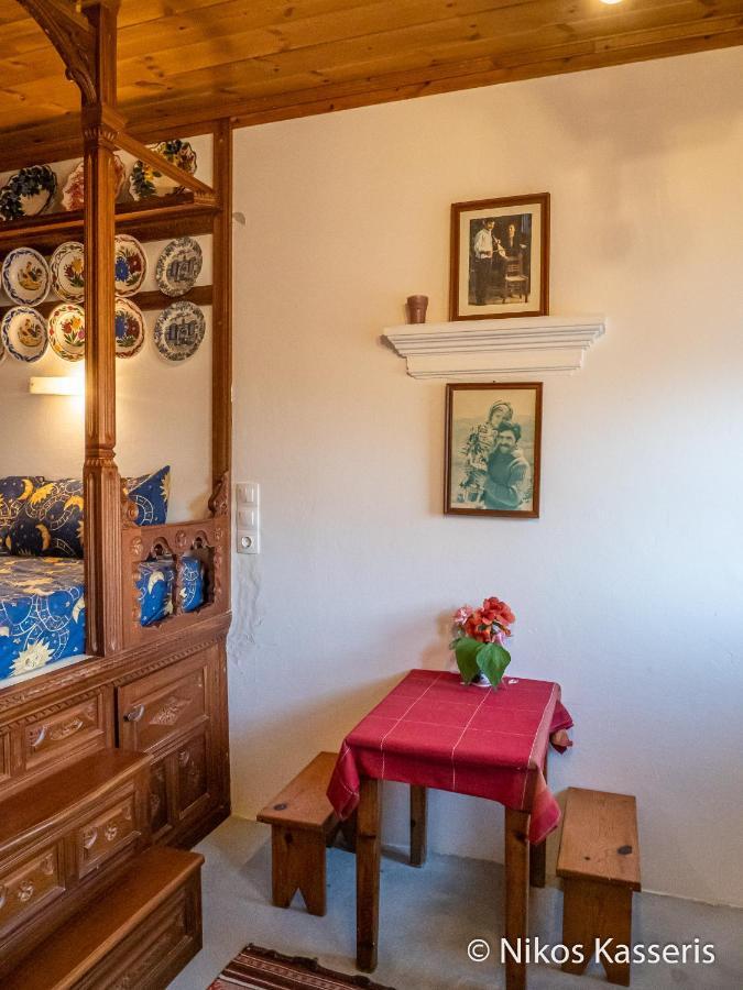 Olympos Apt With Amazing Mountain View Bagian luar foto